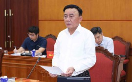 Kết luận của Bộ Chính trị, Ban Bí thư về tăng cường lãnh đạo, chỉ đạo công tác tổ chức đại hội đảng bộ các cấp