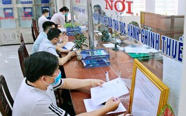 Hợp nhất công ty, đăng ký lại người phụ thuộc thế nào?
