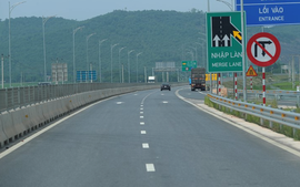 Khẩn trương khắc phục hằn lún mặt đường cao tốc Cầu Giẽ - Ninh Bình