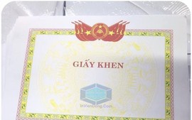 Thẩm quyền quy định hồ sơ đề nghị tặng giấy khen