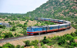 Điều kiện kinh doanh kết cấu hạ tầng đường sắt, kinh doanh vận tải đường sắt