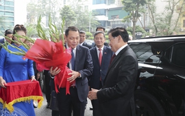 Tổng Bí thư, Chủ tịch nước Lào thăm và làm việc tại EVN