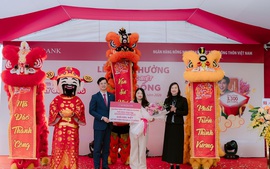 Agribank trao thưởng 1 tỷ đồng cho khách hàng gửi tiền tiết kiệm