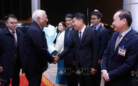 Chủ tịch Hội đồng châu Âu António Costa đến Hà Nội, bắt đầu thăm chính thức Việt Nam