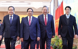 Tổng Bí thư Tô Lâm và các đồng chí lãnh đạo chủ chốt dự Hội nghị toàn quốc Chính phủ và chính quyền địa phương