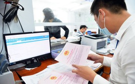 Hỗ trợ chuyển đổi nghề tính cho hộ hay người đứng tên sổ đỏ?