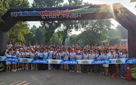 Gần 2.000 người chạy lan tỏa thông điệp vì môi trường không khói thuốc