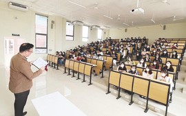 Thời gian đi học có tính hưởng phụ cấp thâm niên nhà giáo?