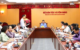 Xây dựng nghị quyết mới về công tác dân tộc