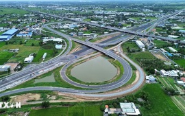 Kết luận 106-KL/TW: Khơi thông nguồn lực, tạo đà tăng trưởng hai con số
