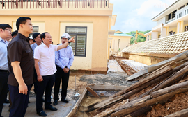 Phó Thủ tướng Lê Tiến Châu kiểm tra thực địa trường nội trú liên cấp tại tỉnh Quảng Trị