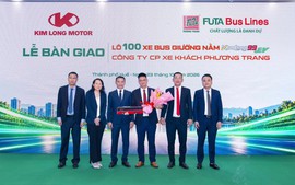 Xe bus giường nằm thuần điện do Việt Nam sản xuất lần đầu được đưa vào vận tải liên tỉnh