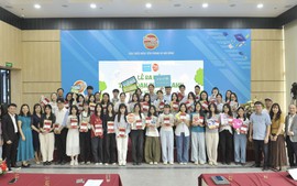 Để trẻ em và thanh thiếu niên chung tay xây dựng tương lai xanh