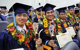 Bộ Nội vụ đề xuất miễn thuế thu nhập cá nhân 5 năm cho nhân tài