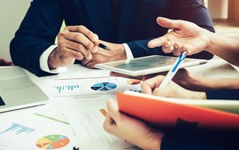 Cần làm thủ tục gì khi điều chỉnh tiến độ dự án dưới 24 tháng?