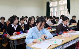 Điều kiện giảm 70% học phí cho sinh viên dân tộc thiểu số