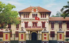 Bộ Tư pháp thực hiện chức năng, nhiệm vụ, quyền hạn và cơ cấu tổ chức mới từ ngày 1/11/2026