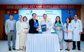 Nutifood và Bệnh viện Y học cổ truyền TPHCM hợp tác phát triển giải pháp dinh dưỡng từ dược liệu Việt
