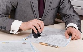 Xử lý khó khăn, vướng mắc trong xây dựng, quản lý Cơ sở dữ liệu công chứng