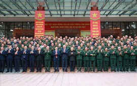 Tổng Bí thư Tô Lâm gặp mặt đại biểu tướng lĩnh quân đội nghỉ hưu, nghỉ công tác