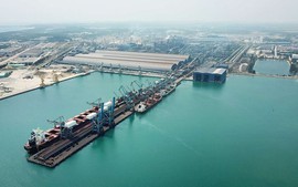 Xuất nhập khẩu sau mốc 930 tỷ USD - Những thách thức phía sau tăng trưởng