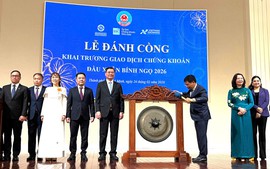 Đánh cồng Khai trương giao dịch Xuân Bính Ngọ 2026 tại Sở Giao dịch Chứng khoán TPHCM