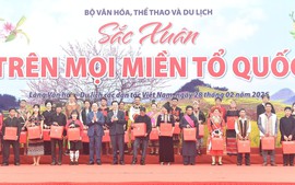 Phó Thủ tướng Mai Văn Chính dự Ngày hội 'Sắc xuân trên mọi miền Tổ quốc' năm 2026