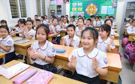 Ai được quyền xin rút học bạ của học sinh?