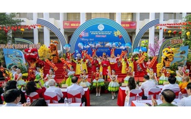 Cần Thơ rộn ràng đón Tết Bính Ngọ với 'Sắc Xuân miệt vườn' và Công viên Sách Xuân