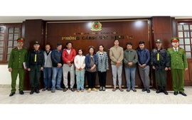 Triệt phá đường dây sản xuất thuốc và thực phẩm chức năng giả quy mô lớn