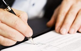 Tổng Giám đốc người nước ngoài không cư trú tại Việt Nam có được ký HĐLĐ?