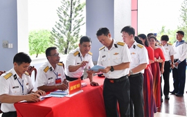 Lữ đoàn 127, Vùng 5 Hải quân tại Phú Quốc tổ chức bầu cử sớm