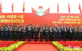 Giao lưu hữu nghị quốc phòng biên giới Việt Nam-Trung Quốc lần thứ 10