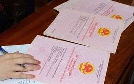 Đất vướng quy hoạch có được cấp lại Giấy chứng nhận?