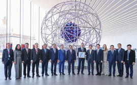 Thủ tướng Phạm Minh Chính thăm Bảo tàng Năng lượng Nguyên tử của Nga