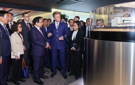 Thủ tướng đề nghị phía Nga hợp tác, hỗ trợ xây dựng hệ thống tàu điện ngầm