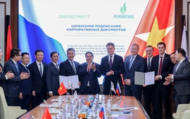 Thủ tướng Phạm Minh Chính làm việc với Công ty Zarubezhneft: Nga và Việt Nam tăng cường hợp tác dầu khí