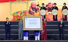 Đón nhận Bằng UNESCO ghi danh Nghề làm tranh dân gian Đông Hồ