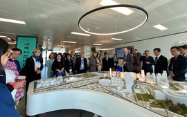 Việt Nam - Anh: Tăng cường hợp tác trong chăm sóc y tế dự phòng