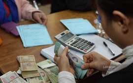 Cán bộ hưu công tác ở phường có được chế độ theo Nghị quyết 07?