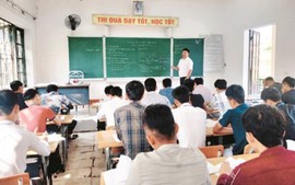 Điều kiện để giáo viên biệt phái được hưởng phụ cấp thâm niên