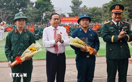 Chủ tịch Quốc hội Trần Thanh Mẫn dự Lễ giao, nhận quân năm 2026 tại TPHCM