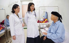 Nâng bước một giấc mơ vùng biên