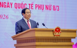 Phụ nữ Việt Nam "Giữ lửa truyền thống - Dẫn dắt sáng tạo - Làm chủ tri thức - Vượt qua chính mình - Tự tin hội nhập - Lan tỏa nhân ái - Kiến tạo tương lai"*