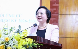 Phó Thủ tướng Phạm Thị Thanh Trà thông tin tới cử tri về lộ trình cải cách tiền lương, cắt giảm thủ tục hành chính