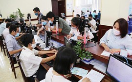 Có còn xem xét xử lý kỷ luật viên chức sinh con thứ 3?