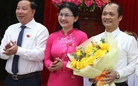 Phê chuẩn kết quả bầu chức vụ Phó Chủ tịch UBND tỉnh Đồng Nai