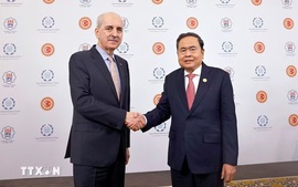 Chủ tịch Quốc hội Trần Thanh Mẫn gặp, hội kiến lãnh đạo một số nước nhân dịp tham dự IPU-152