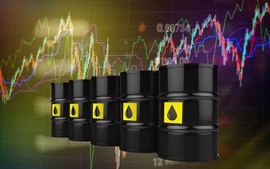 Thị trường dầu thô thế giới giằng co vì địa chính trị