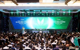 Đại hội cổ đông VPBank 2026: Thông qua tăng vốn, đặt mục tiêu tăng trưởng cao